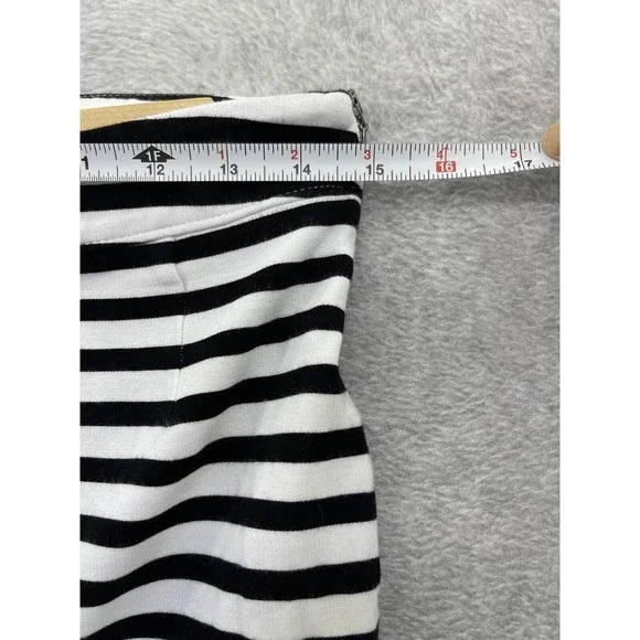 Banana Republic Women's Skirt Striped Side Slit Pull On Size 4 Black White - Picture 9 of 9